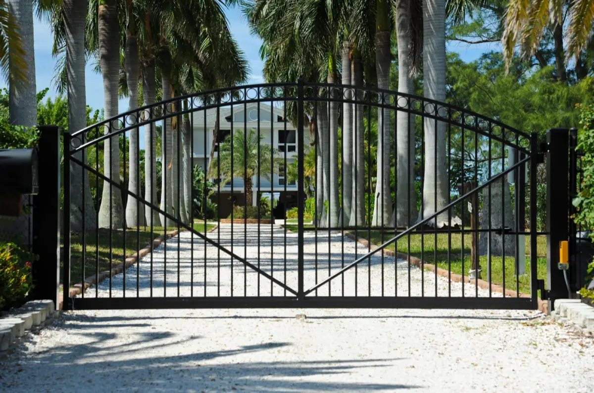 Metal gate works reference