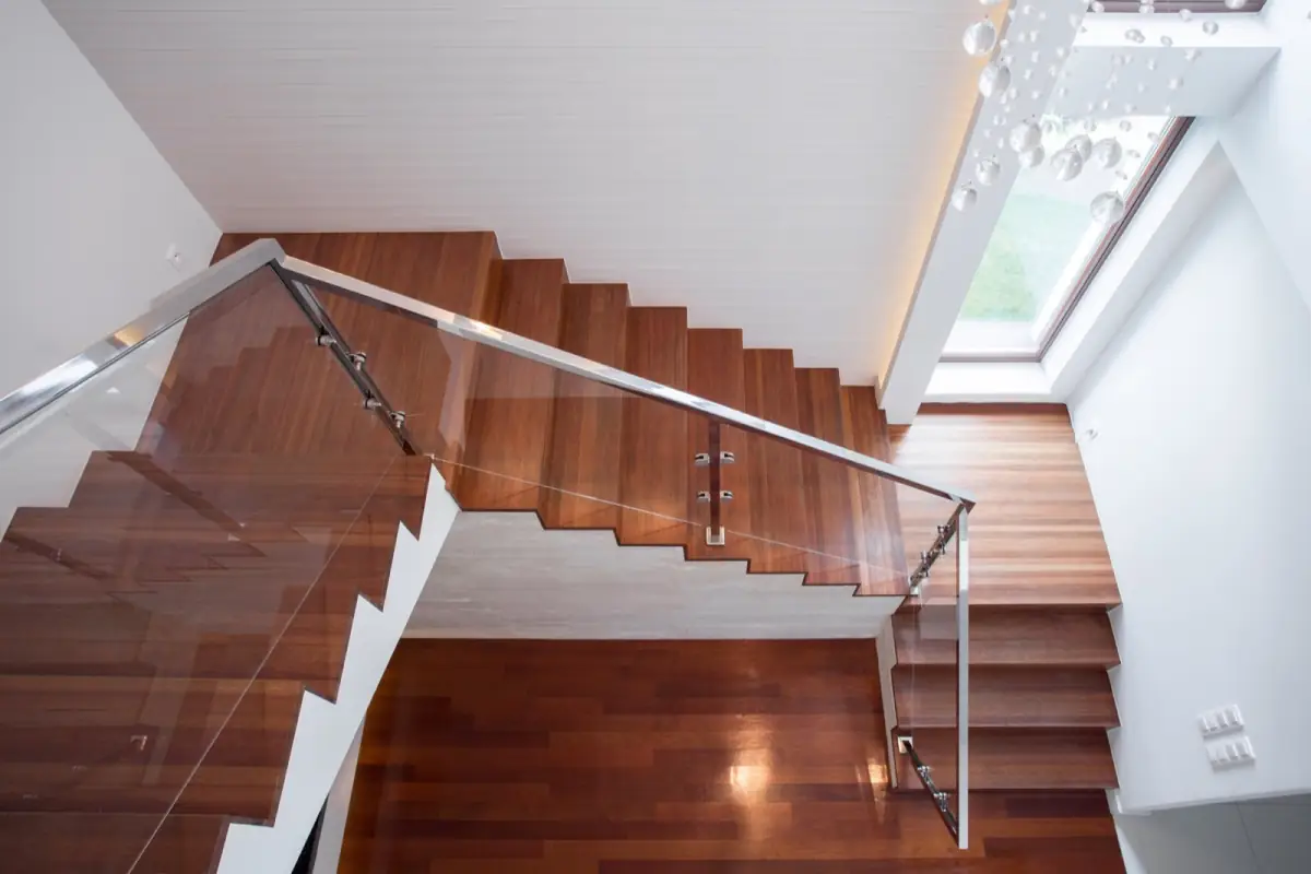 Staircase railing and balustrade works