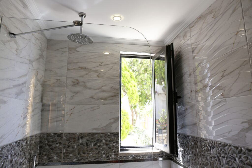 Shower Screen and Panel Singapore